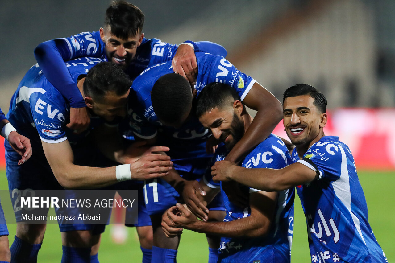 استقلال به«مشتِ»ویرانگر تبدیل شده/ دلیل بالا رفتن انگیزه بازیکنان