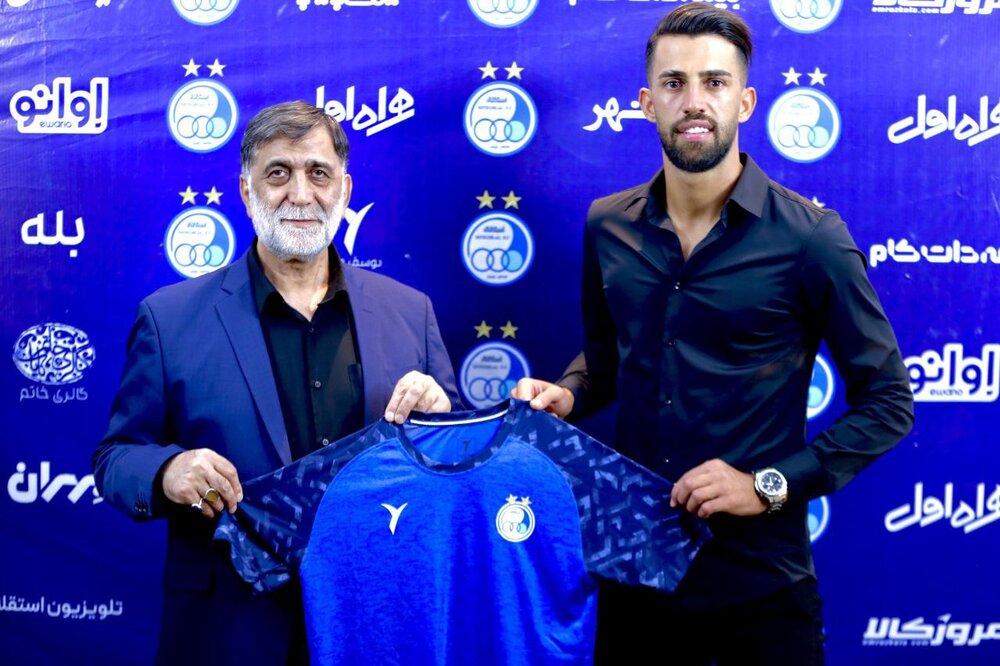 استقلال خانه من است / از فولادیها تشکر میکنم