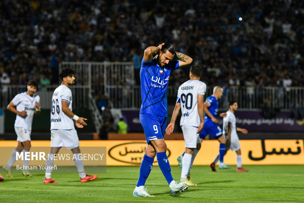 استقلال در چه پست هایی نیاز به بازیکن دارد؟