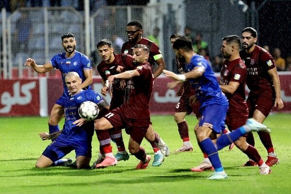 استقلال دو امتیاز و یک بازیکن را از دست داد/ چهار گل با
VAR