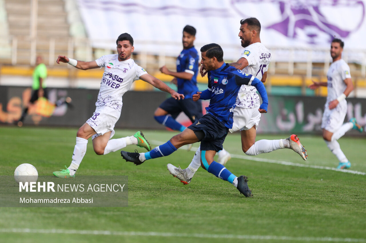 استقلال دیگر نگران دربی نیست/چند بازیکن از فرم مطلوب خارج شدهاند