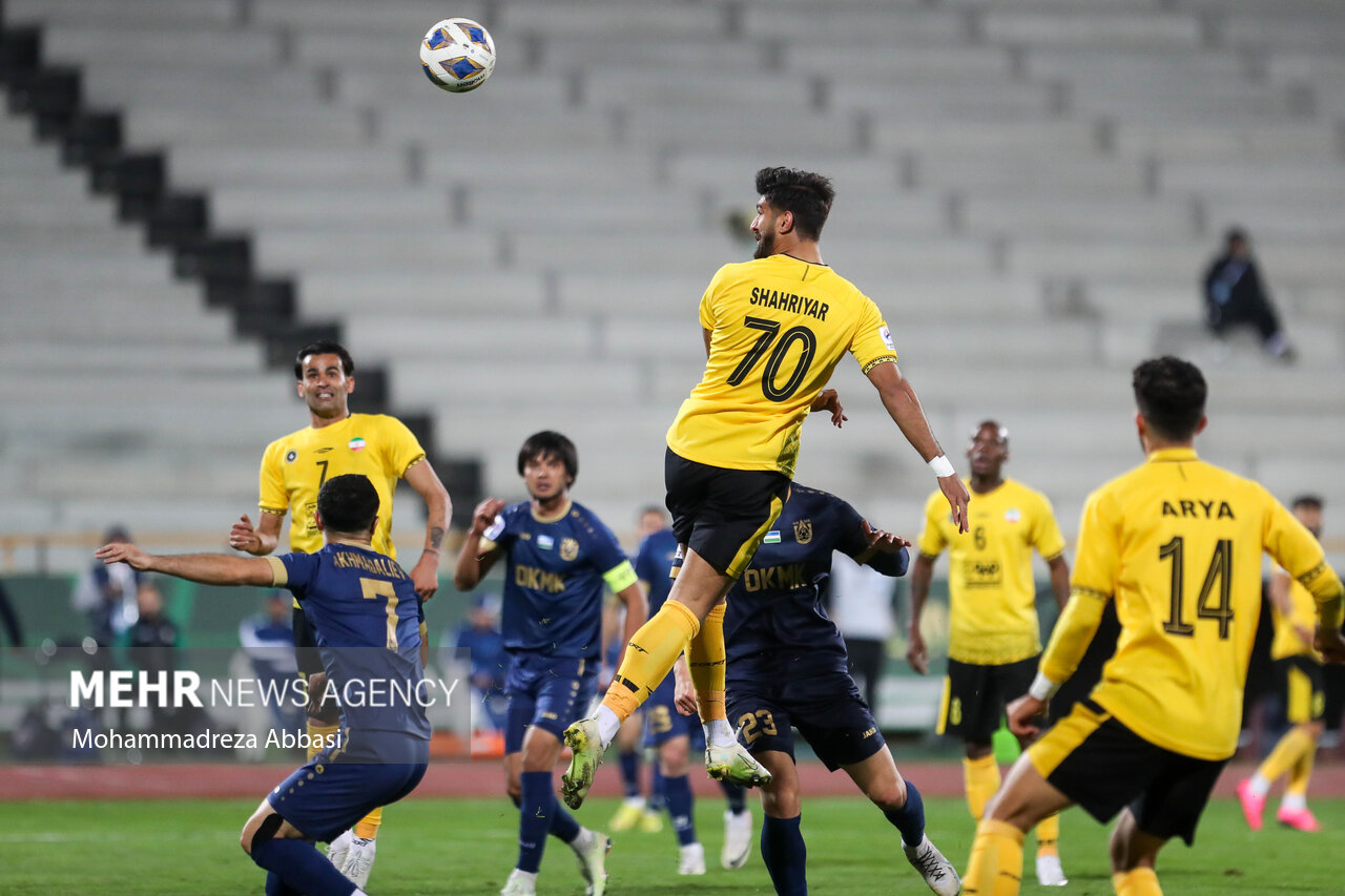 استقلال فرصت شادی به سپاهان نداد/ روز سیاه پرسپولیس برابر
قعرنشین
