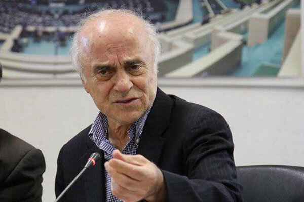 استقلال و پرسپولیس مشروط تایید شدند/ فرصت سه ماهه برای رفع نقایص