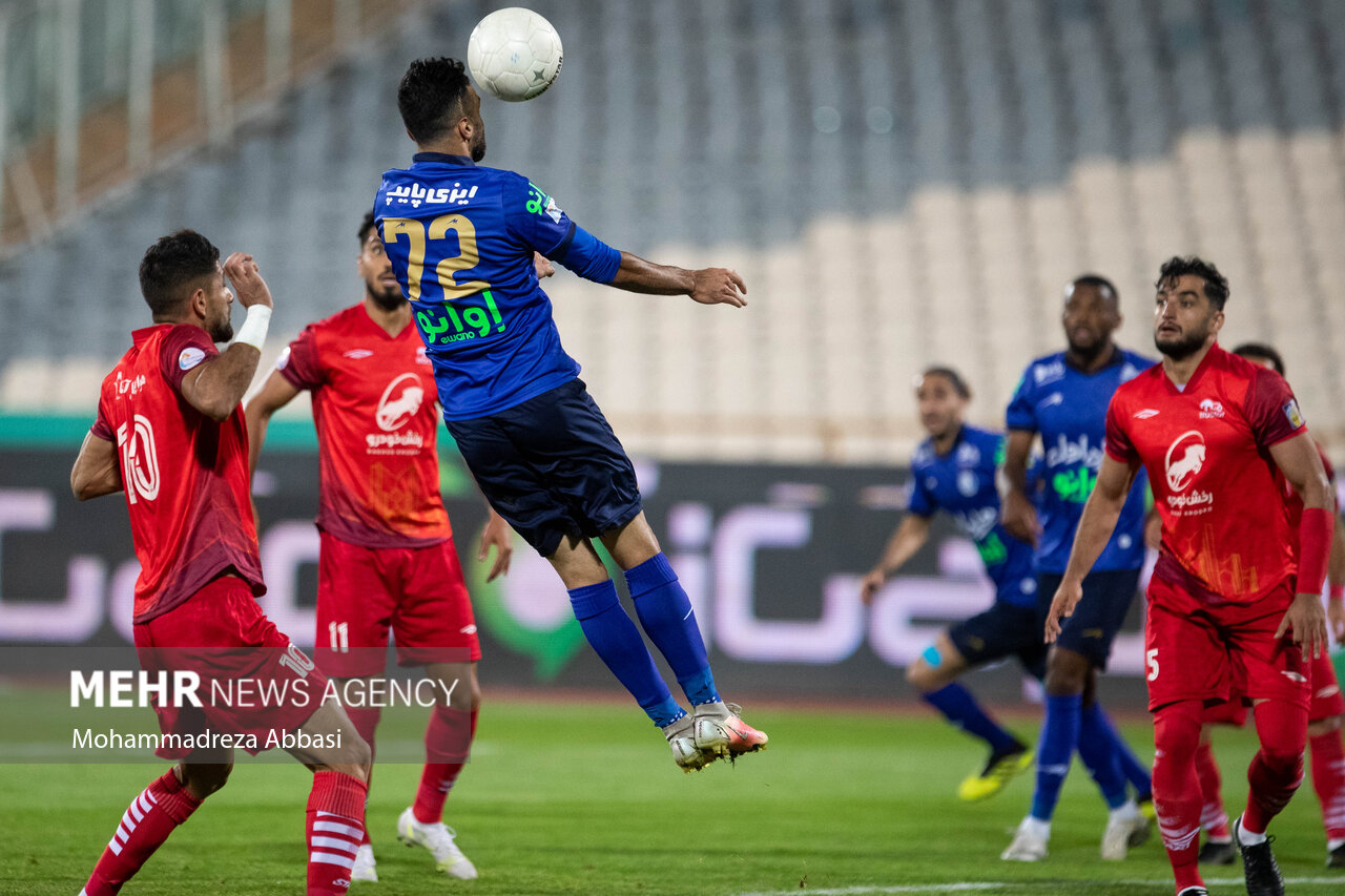 استقلال یک مشکل بزرگ دارد/ فجر می‌خواهد اولین شگفتی را رقم بزند