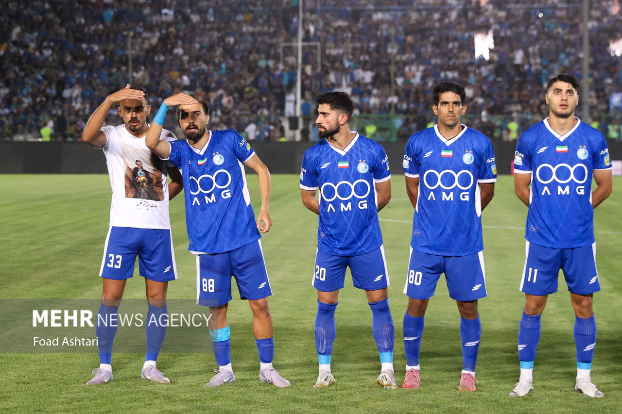 استقلال یکی از این دو بازیکن را جذب میکند