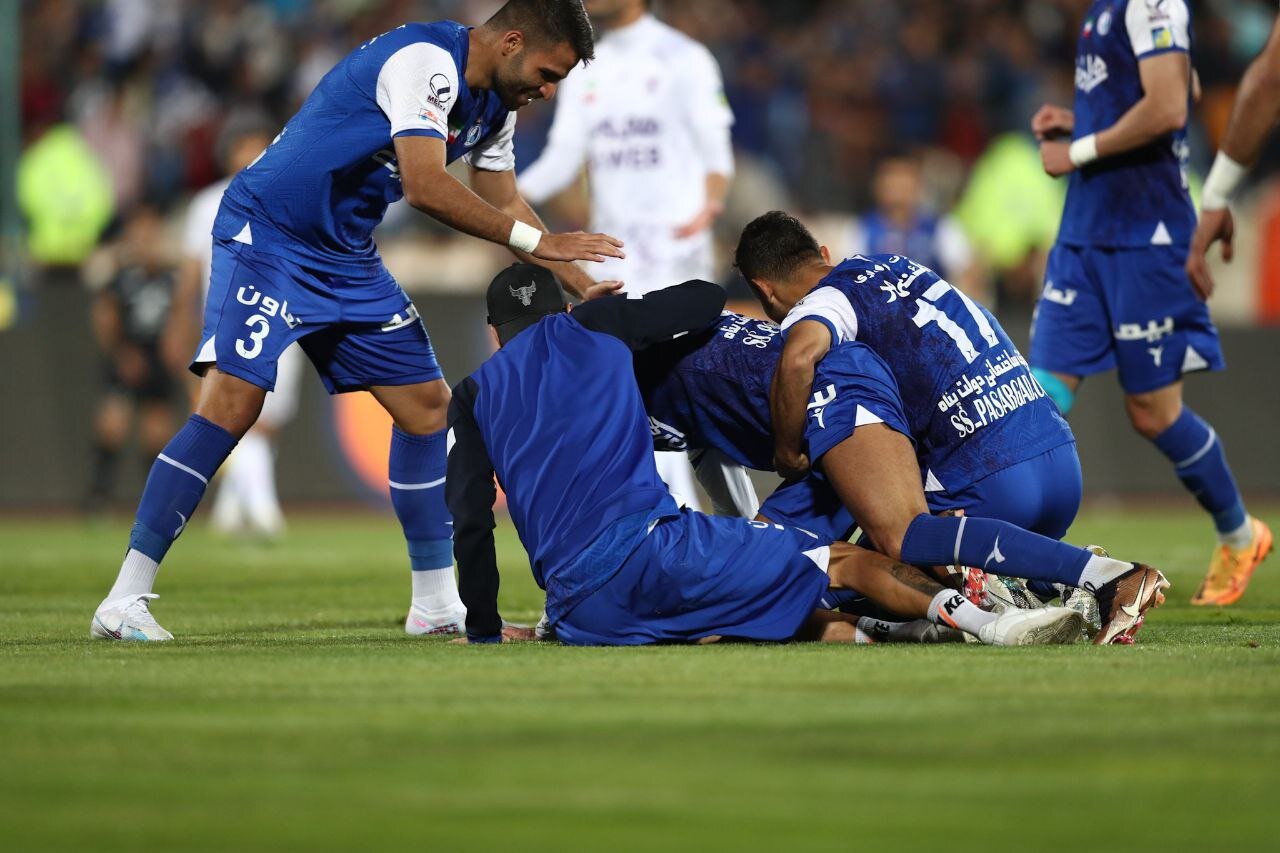 استقلال ۶ – هوادار ۱/ خط و نشان آبیها برای پرسپولیس قبل ازدربی