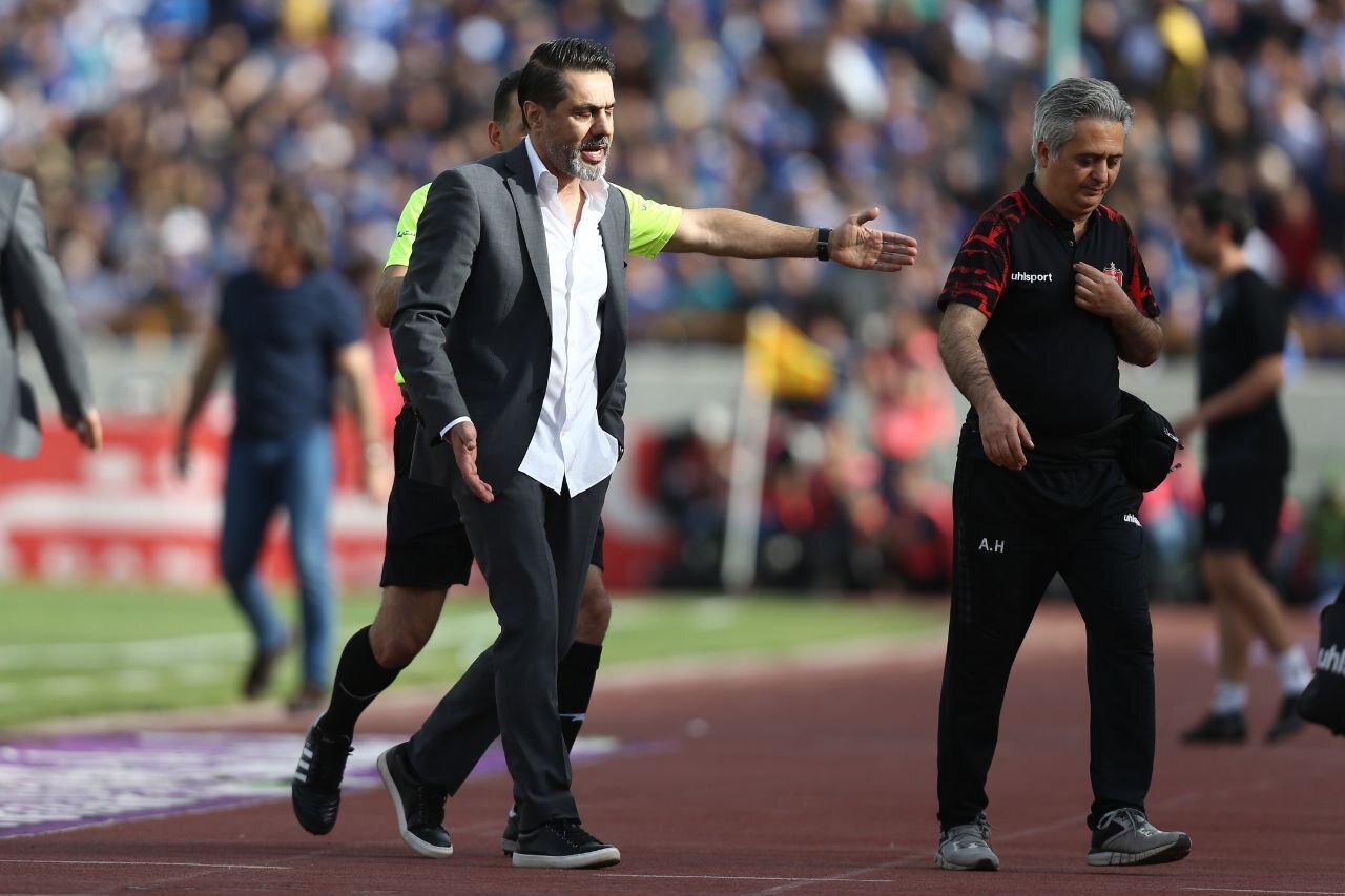 استقلالیها بروند شکایت کنند/ هیچ تیمی شبیه پرسپولیس نیست