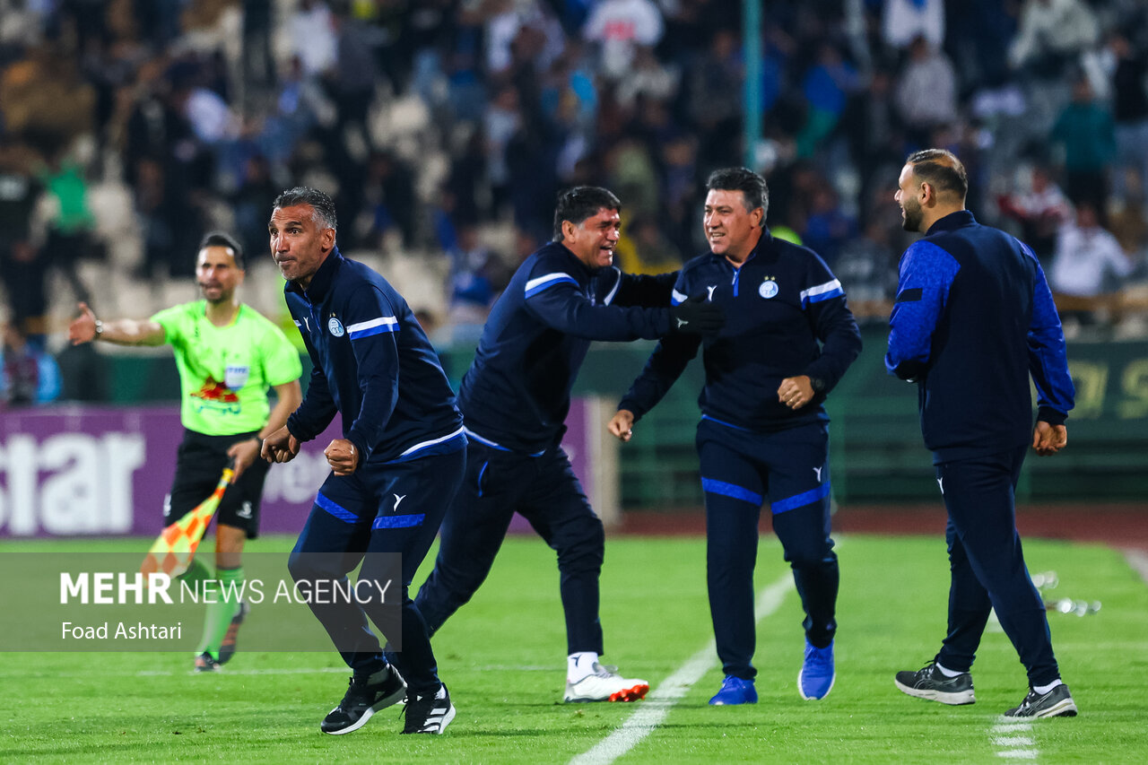 استقلالی‌ها ۷۰۰ میلیون تومان جریمه شدند/ هاشمی نسب محروم شد