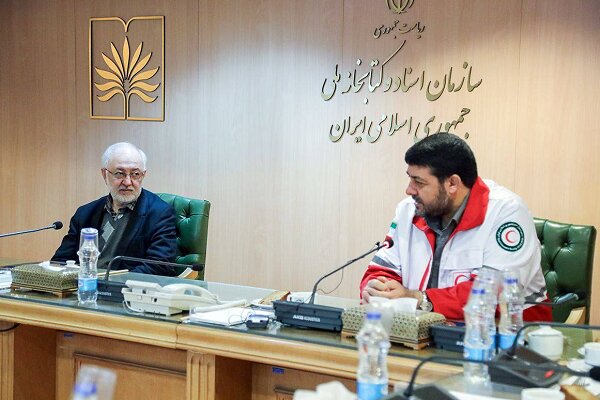 اسناد خدمات هلال احمر در جنگ به کتابخانه ملی سپردهشد