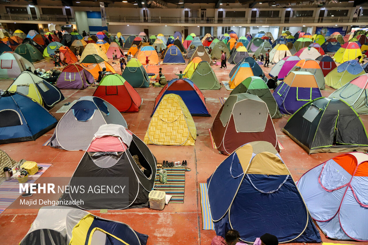 اسکان اضطراری مسافران نوروزی در شهرستان مریوان