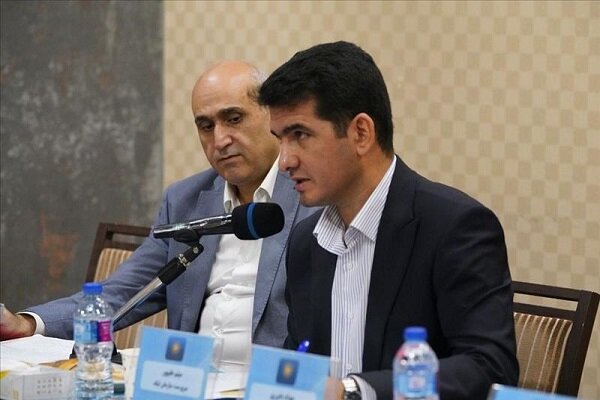 اشتباه عمدی داوران بسکتبال را رد می‌کنم/ مربیان می‌بازند، شاکی می‌شوند