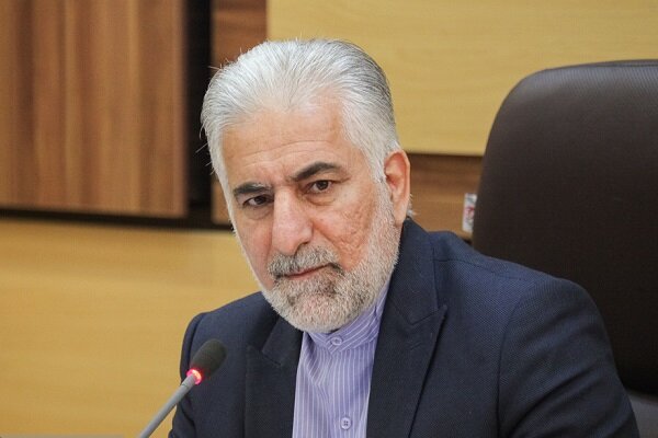 اشتغال صنعت محور، تعداد زیادی از زندانیان را مشغول کار
می‌کند