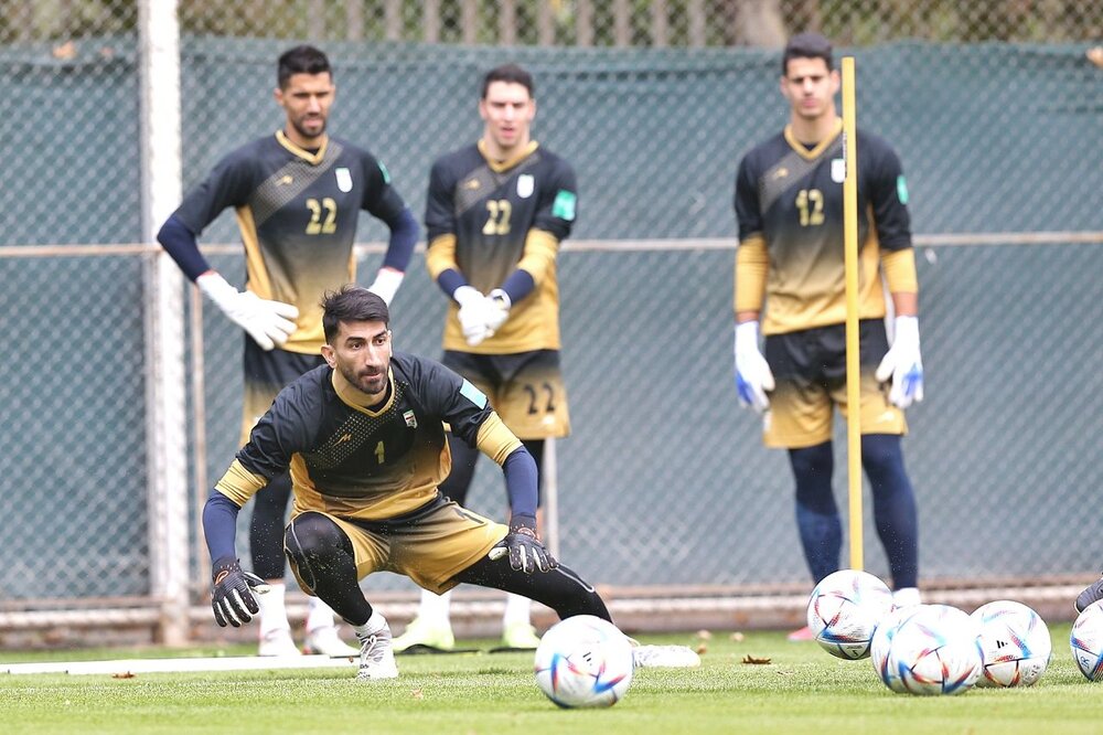 اصرار علیرضا بیرانوند به کیروش برای پوشیدن شماره یک تیم ملی