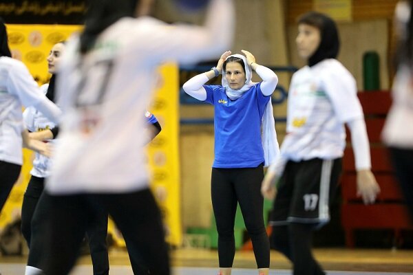 اظهار نظر مربیان تیم ملی هندبال بانوان پس از راهیابی به دیدار رده بندی