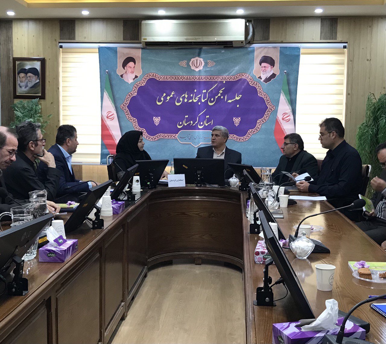اعتبار ساخت کتابخانه سقز با پیگیری مسئولان تامین شود