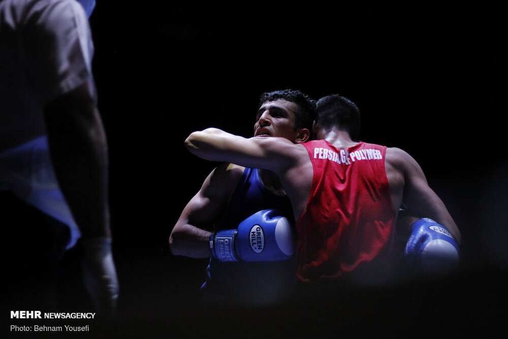 اعتراض بوکسورها به شرایط فدراسیون/برگزاری مجمع واعتراض به پولادگر