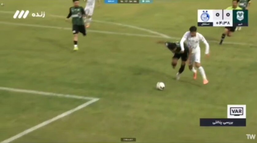 اعتراض خیبری‌ها به اشتباه تیم داوری