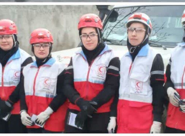 اعزام کاروان دختران طرح یاس کردستان به اردوی ملی مشهد