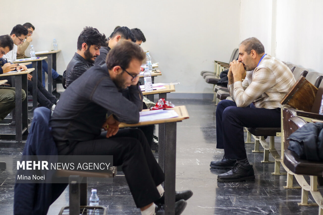 اعلام زمان برگزاری آزمون‌های رسمی دادگستری، مشاوره و مبارزه با پولشویی