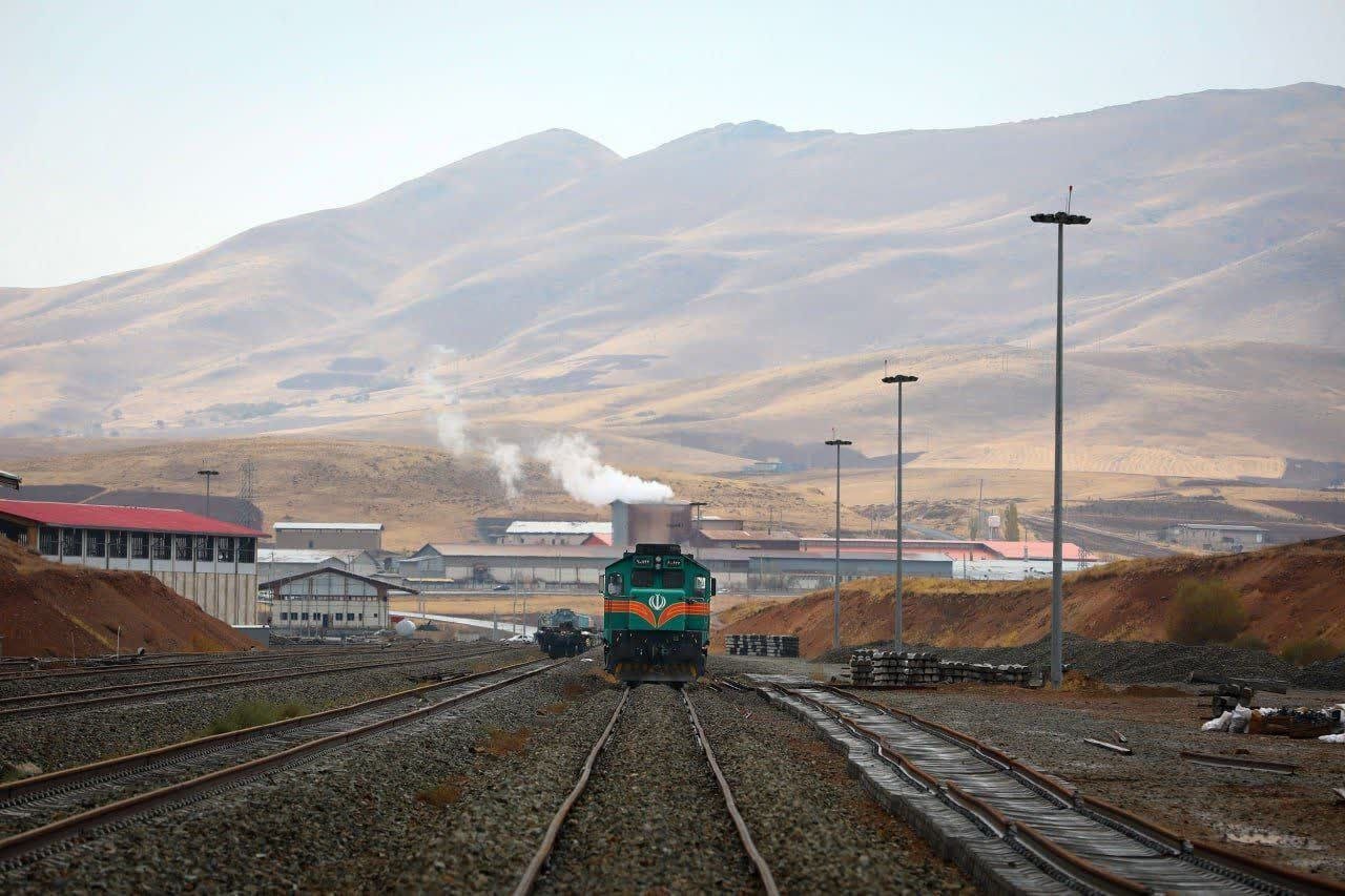 افتتاح پروژه‌های کردستان تبلور عینی کار و مدیریت جهادی