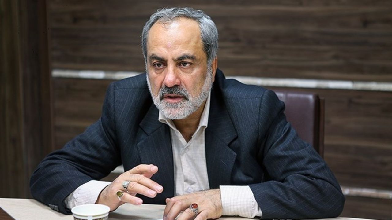 افروغ: دانشآموزان برای اعتراض مدنی آموزش ندیدهاند