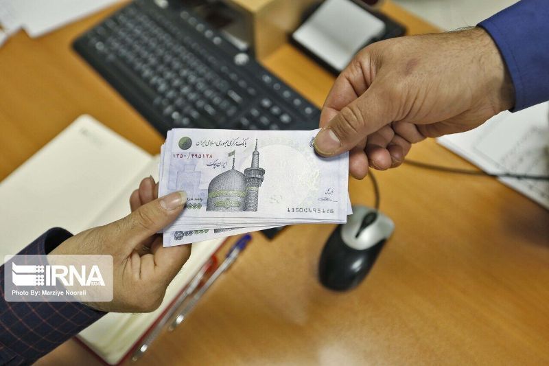 افزایش حقوق مستمریبگیران در اردیبهشت ماه اجرایی میشود