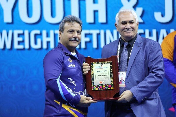 افشاگری «پانزوان» از ماجرای حذف ۶ وزنهبردار/ قربانی فدراسیون شدم