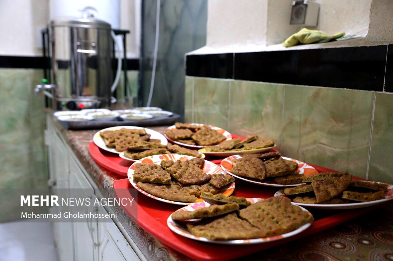 «افطارخونه طهران» میزبان روزهداران تهرانی شد