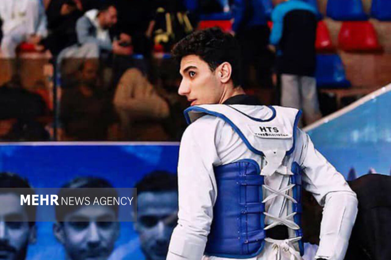 افلاکی یک تکواندوکار را از لیگ یک به اردو دعوت کرد