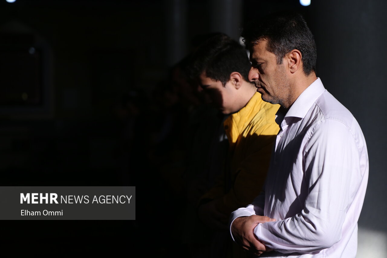 اقامه نماز عید سعید فطر در سنندج