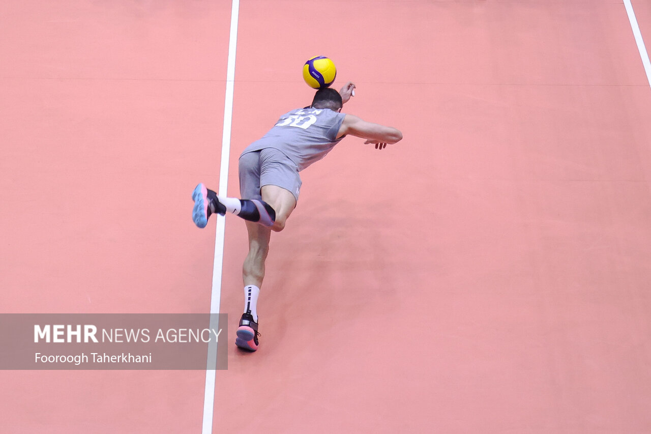 اقتصاد دستوری باعث فساد در والیبال میشود/ برخی دستمزدهاحباب است