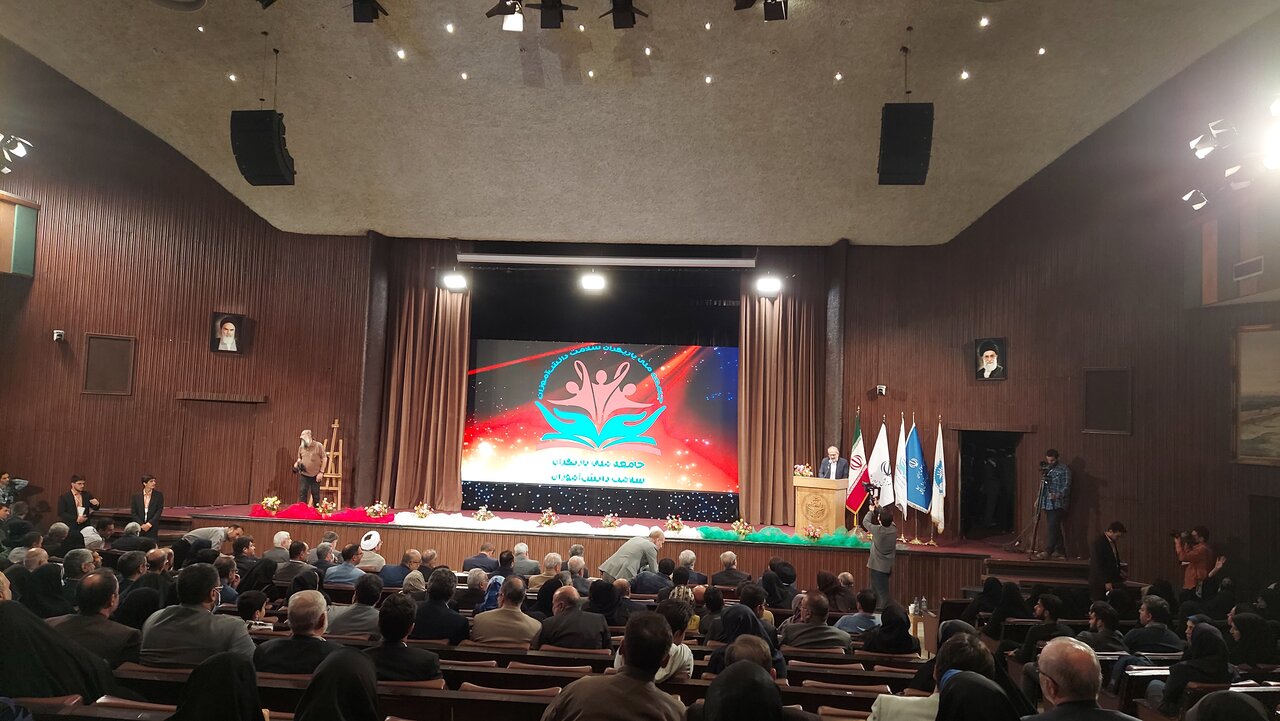 اقدامات داوطلبانه مردمی باارزش‌تر از اقدامات دولتاست