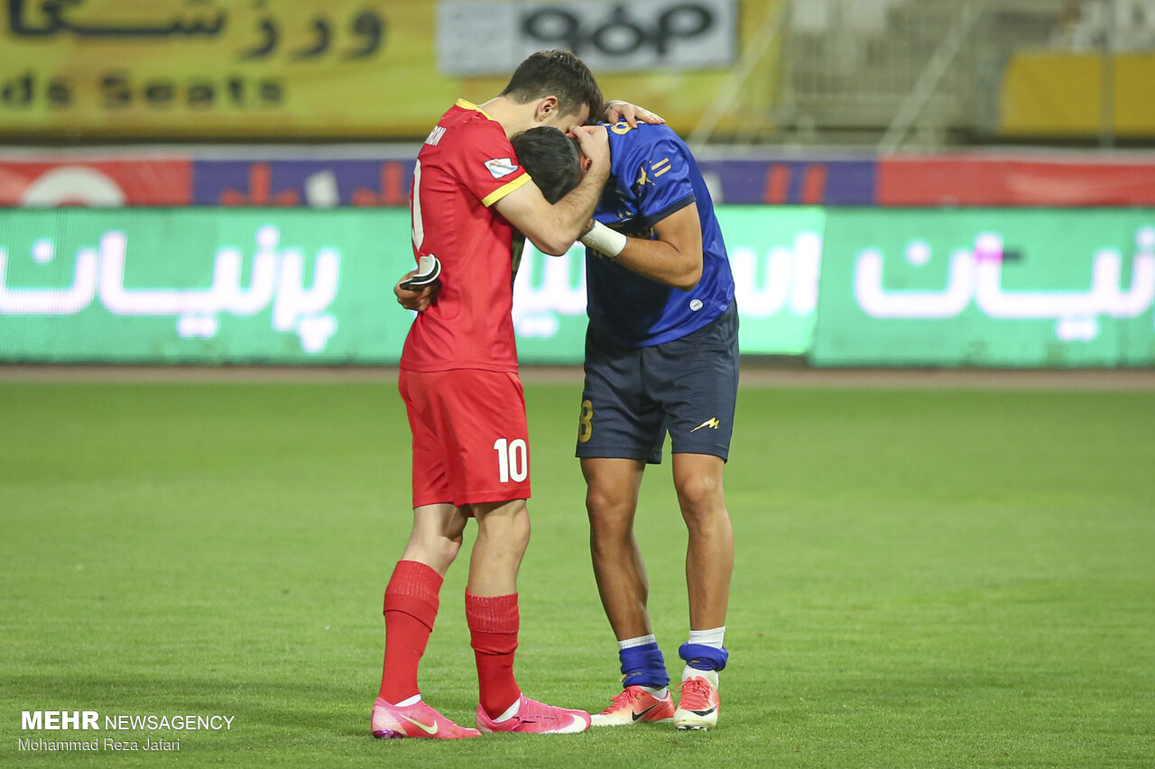 الهلال بازیکن ۶۰۰ میلیاردی گرفت اما استقلال چه کار کرد؟