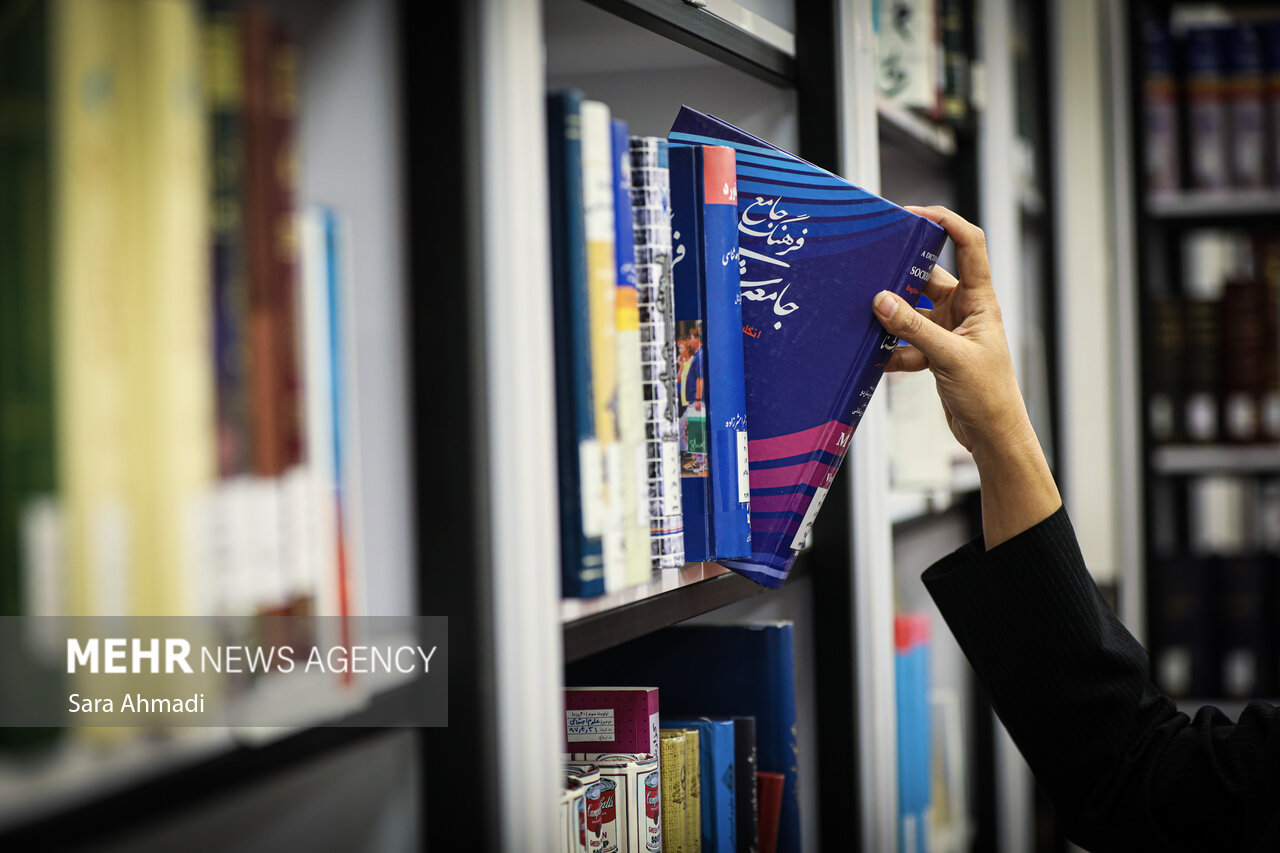 الوندی: کتابخانه جدید بیجار هفته آینده افتتاح میشود