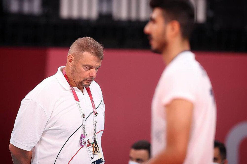 الکنو: فکر چنین نتیجهای را نمیکردیم/ بازیکنانم غضب نکنید!