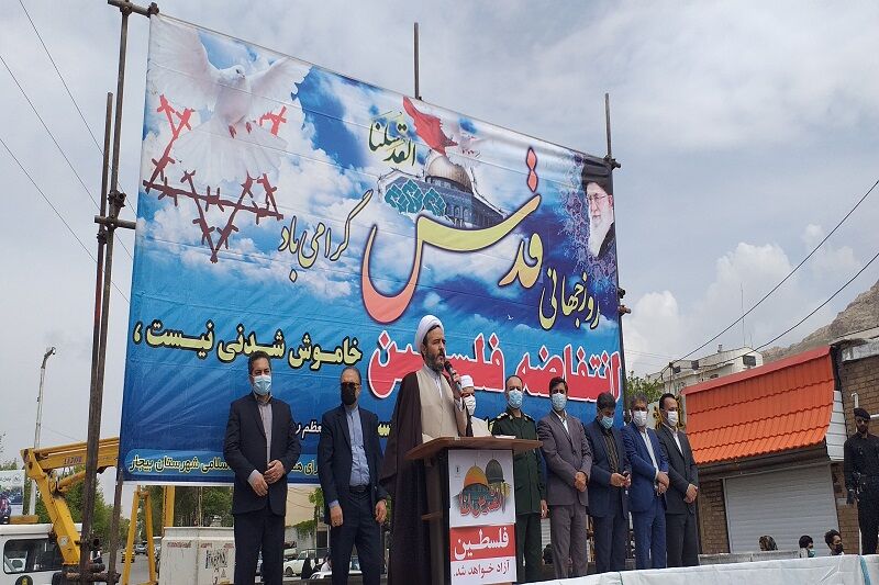 امام جمعه بیجار: مطالبه آزادی قدس نقطه وحدت امت های اسلامی است