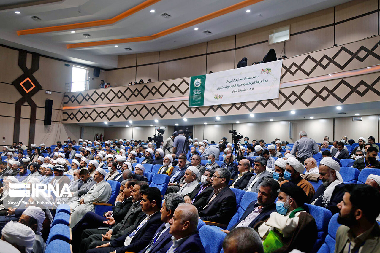 امام جمعه شیعیان اربیل: وحدت برنامه عملی برای مقابله با استکبار جهانی است