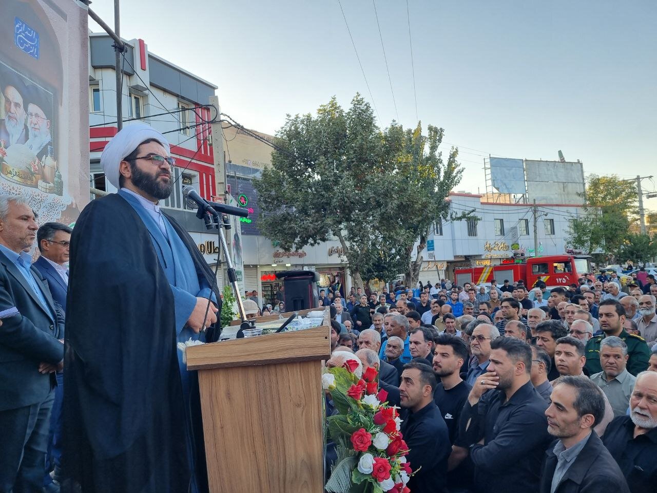 امام‌ جمعه قروه: خون شهدا ریشه فتنه را خواهد سوزاند