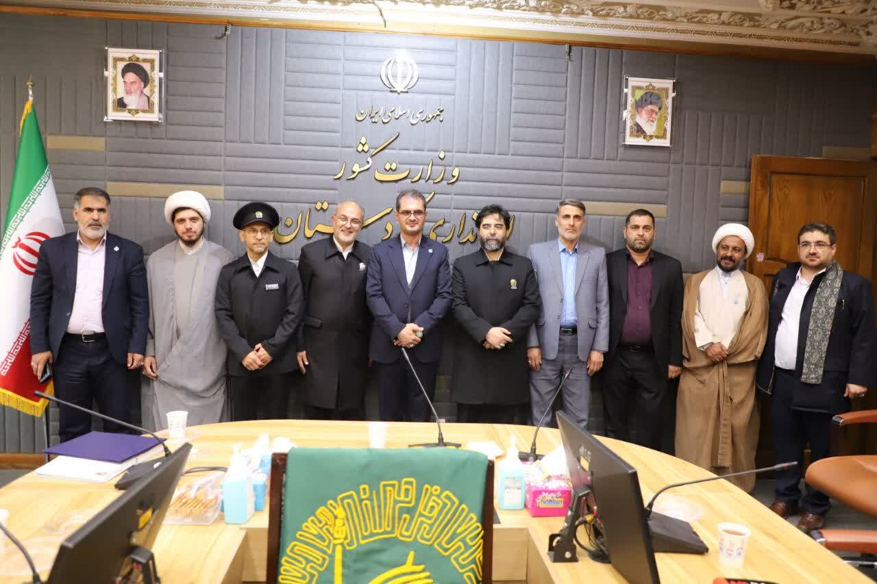 امام رضا(ع) پناه همه انسان‌ها است