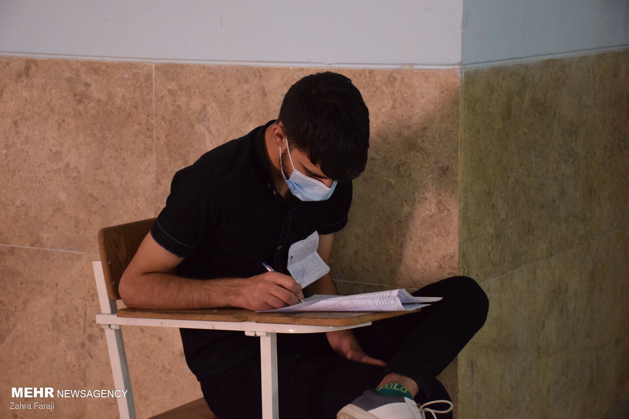 امتحانات تمام پایه‌های تحصیلی حضوری است