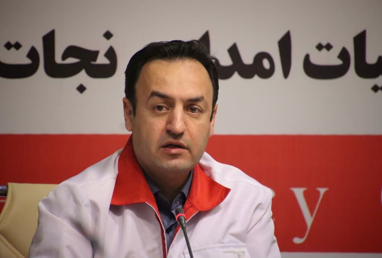 امداد رسانی هلال احمر به زلزله زدگان زمان آباد