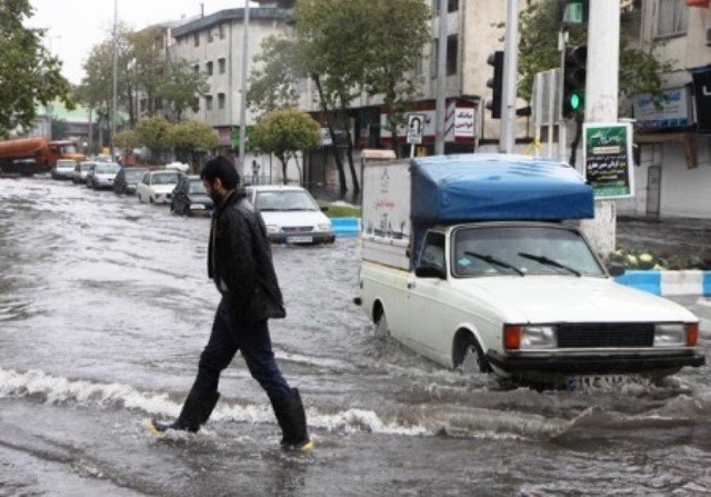 امدادرسانی به بیش از ۱۰۰۰ نفر در سیل و آبگرفتگی ۳ روزگذشته