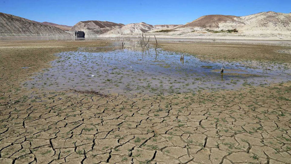 امضای تفاهم نامه آبرسانی به ۹۰۰ روستای دارای تنش در آذربایجان غربی