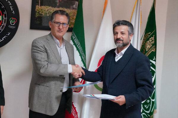 امضای تفاهمنامه فدراسیون ورزشهای همگانی با ورزش روستایی