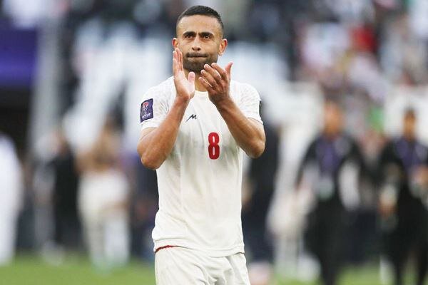 امید ابراهیمی: بازی با ژاپن فراموش شد/ حمایت مردم قابل ستاش است