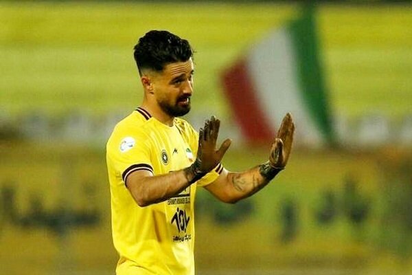 امید نورافکن: با این شرایط «مورایس» از فوتبال ایران فرارمیکند!