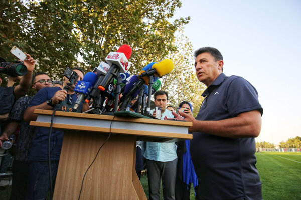 امیدوارم مشکلات باقی مانده هم حل شود/ با رفتارهایمان الگوباشیم