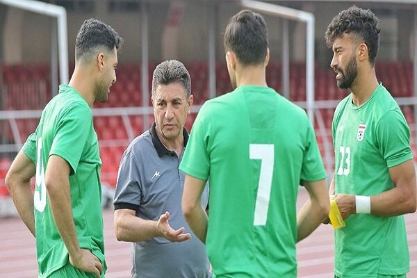 انتخاب امیر قلعهنویی مایوس کننده بود/ باید خودش را اثبات
کند