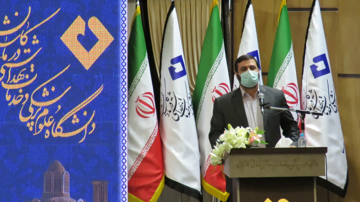 انتصاب مدیران پاکدست و انقلابی به تحقق شعار تعالی نظام سلامت کمک میکند