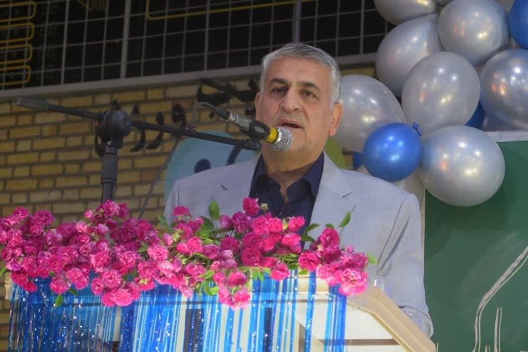 انتقاد به عملکرد وزارت آموزش و پرورش/ رتبه بندی درست اجرانشد